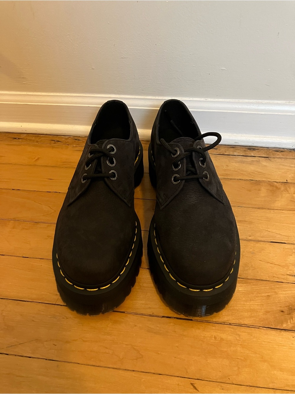 Doc Martens gray platinum oxfords